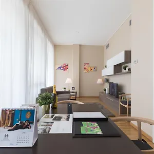 Hemeras Boutique Homes - Design Near Duomo Cathedral , Mediolan Włochy